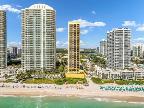 16275 Collins Avenue Sunny Isles Beach FL 33160