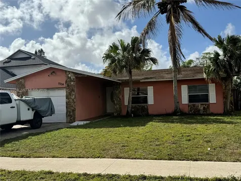 7704 SW 8th Court North Lauderdale FL 33068