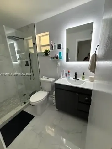 8607 SW 68th Court Pinecrest FL 33156