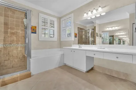 1435 Cardinal Way Weston FL 33327