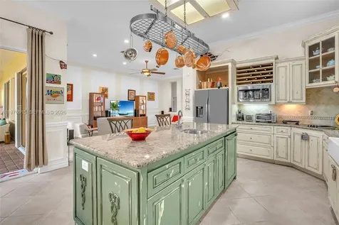 1435 Cardinal Way Weston FL 33327