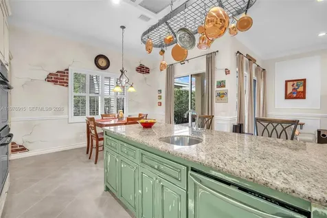 1435 Cardinal Way Weston FL 33327
