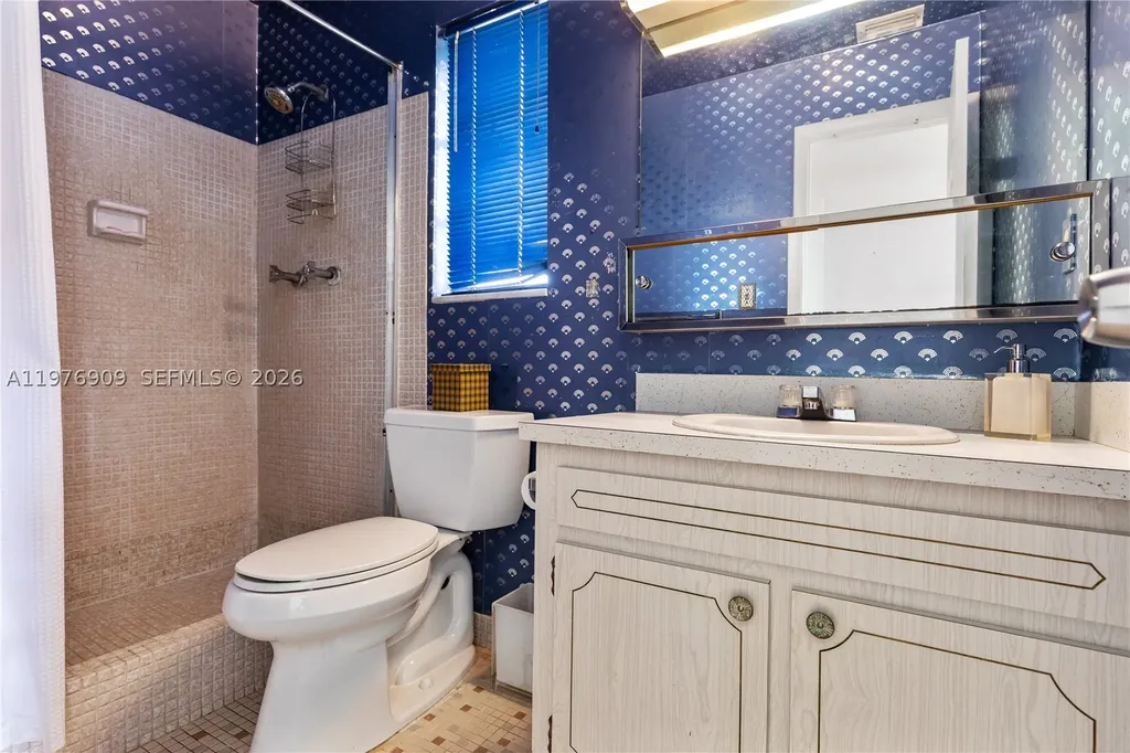 1400 N Tallwood Avenue Hollywood FL 33021