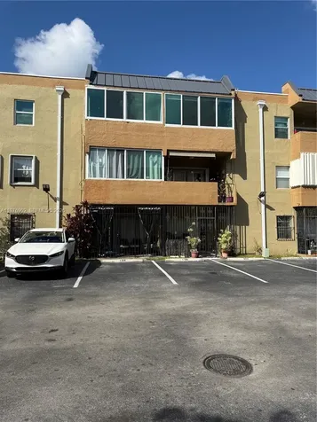 6070 W 18th Avenue Hialeah FL 33012