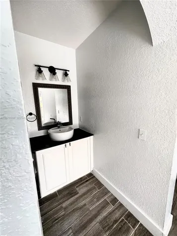 17046 SW 137th Place Miami FL 33177