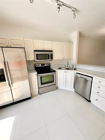 17046 SW 137th Place Miami FL 33177