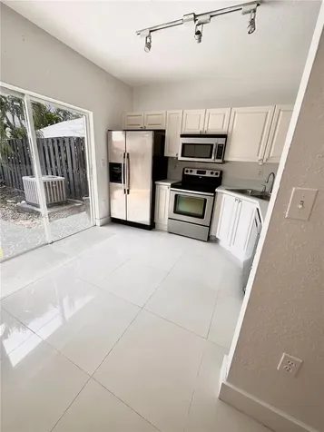 17046 SW 137th Place Miami FL 33177