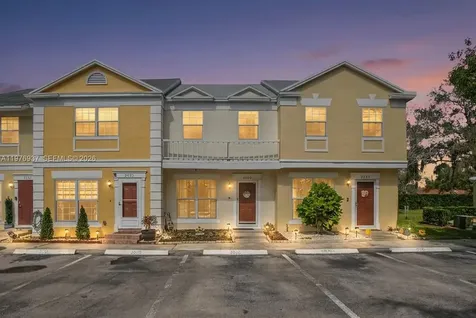 2929 Dorchester Lane Cooper City FL 33026