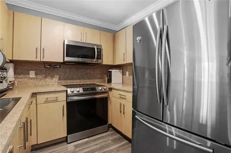 2929 Dorchester Lane Cooper City FL 33026