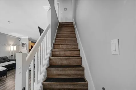 2929 Dorchester Lane Cooper City FL 33026
