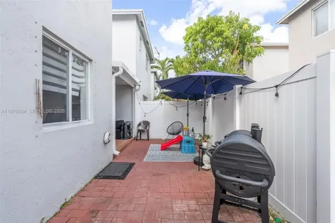 6002 Red Plum Court Tamarac FL 33321