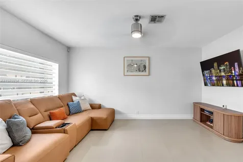 6002 Red Plum Court Tamarac FL 33321