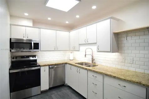 10125 S 42nd Avenue S Boynton Beach FL 33436