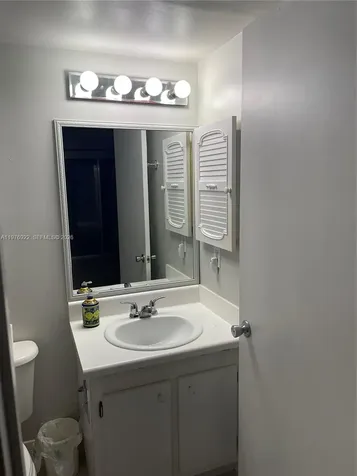 1301 SW 134th Way Pembroke Pines FL 33027