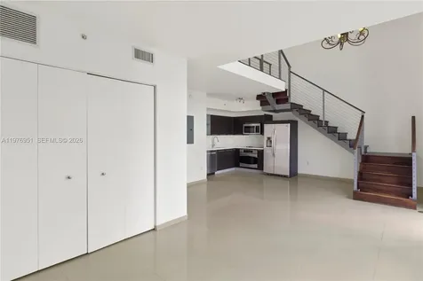 90 SW 3rd Street Miami FL 33130