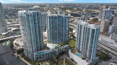 90 SW 3rd Street Miami FL 33130