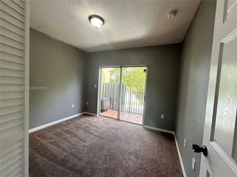 687 SW 10th Street Florida City FL 33034