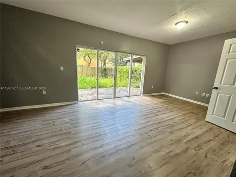 687 SW 10th Street Florida City FL 33034