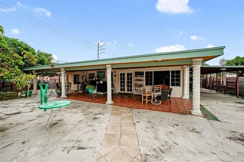 1385 NE 130th Street North Miami FL 33161