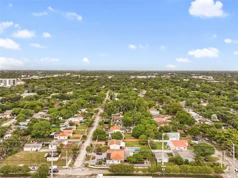 1385 NE 130th Street North Miami FL 33161