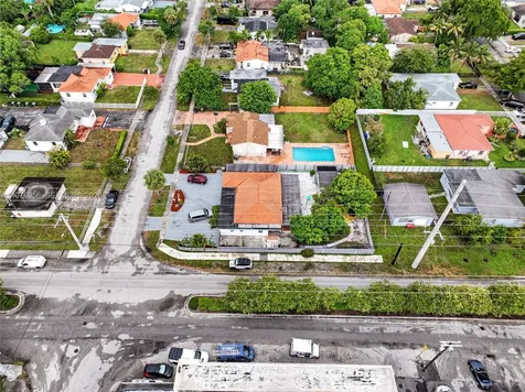 1385 NE 130th Street North Miami FL 33161
