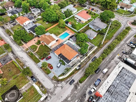 1385 NE 130th Street North Miami FL 33161