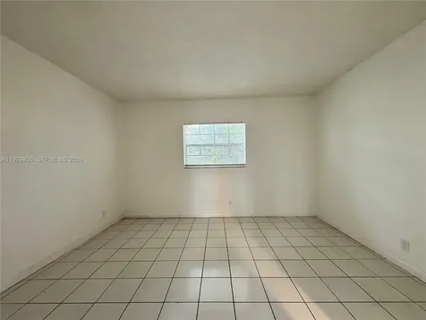 4140 Woodside Drive Coral Springs FL 33065