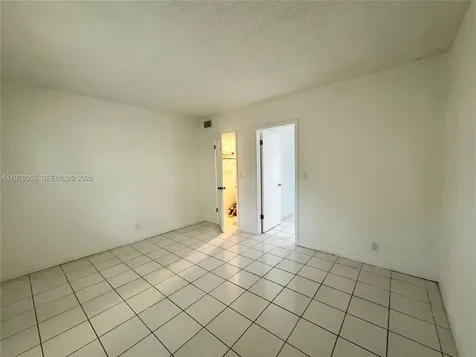 4140 Woodside Drive Coral Springs FL 33065