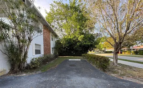 4140 Woodside Drive Coral Springs FL 33065