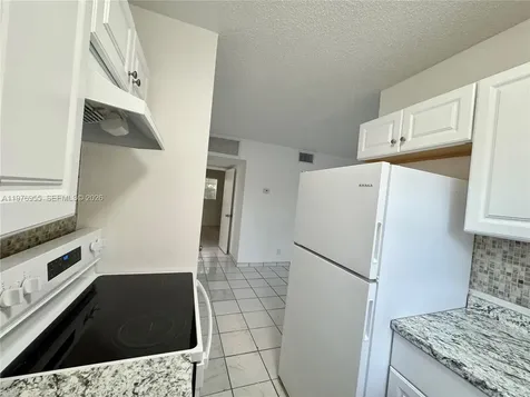 4140 Woodside Drive Coral Springs FL 33065