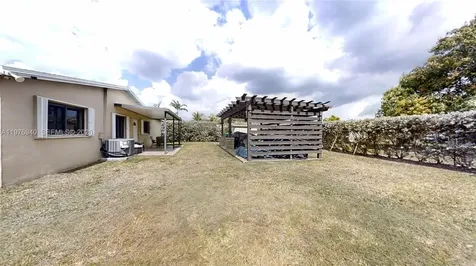 705 NW 8th Avenue Florida City FL 33034