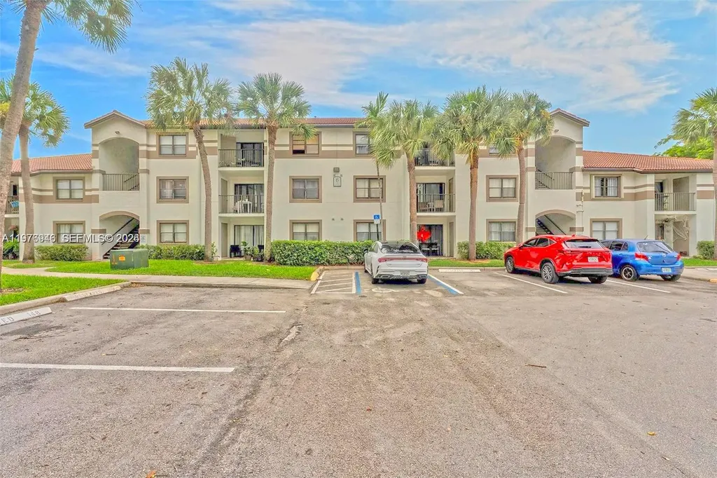650 S Park Road Hollywood FL 33021