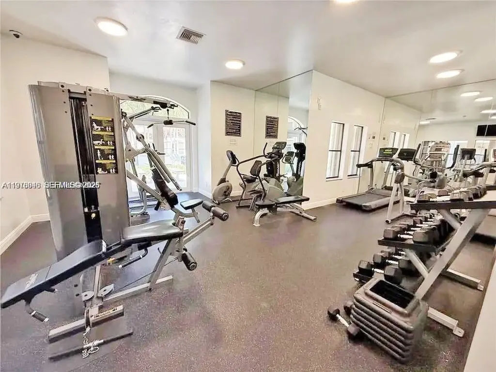 650 S Park Road Hollywood FL 33021