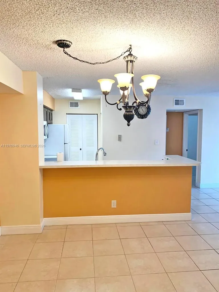 650 S Park Road Hollywood FL 33021