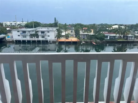 8530 Byron Avenue Miami Beach FL 33141
