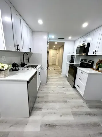 8530 Byron Avenue Miami Beach FL 33141