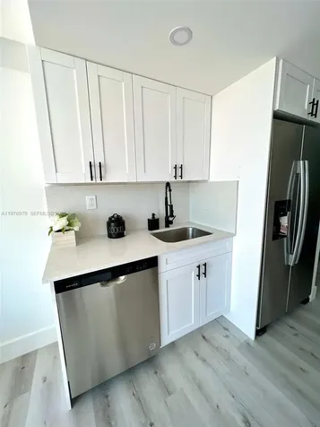 8530 Byron Avenue Miami Beach FL 33141