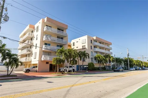 8530 Byron Avenue Miami Beach FL 33141