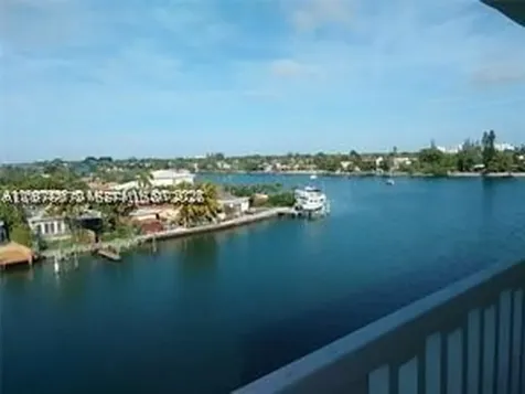 8530 Byron Avenue Miami Beach FL 33141