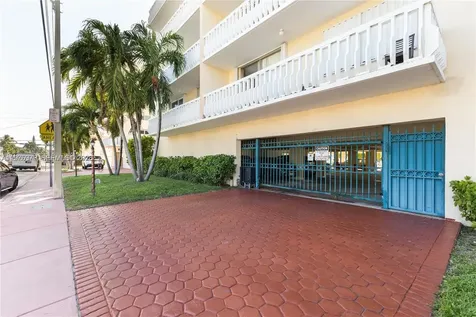 8530 Byron Avenue Miami Beach FL 33141
