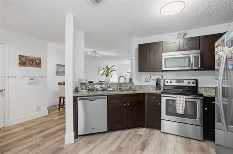 4765 SW 14th Street Deerfield Beach FL 33442