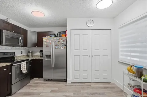 4765 SW 14th Street Deerfield Beach FL 33442