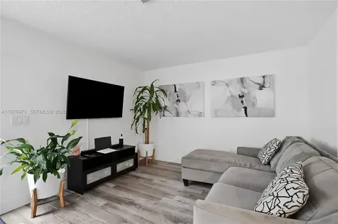 4765 SW 14th Street Deerfield Beach FL 33442