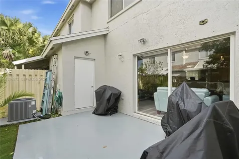4765 SW 14th Street Deerfield Beach FL 33442