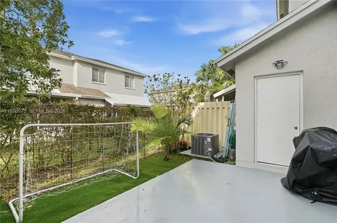 4765 SW 14th Street Deerfield Beach FL 33442