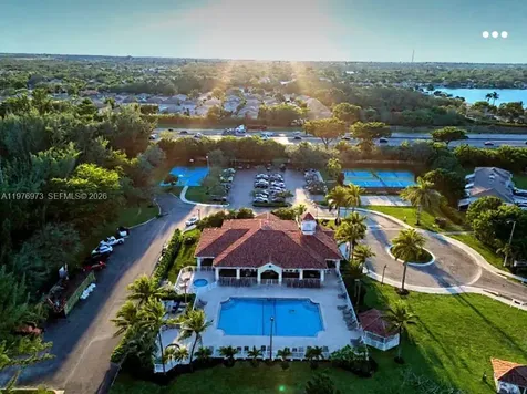 4765 SW 14th Street Deerfield Beach FL 33442