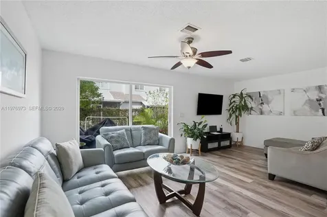 4765 SW 14th Street Deerfield Beach FL 33442