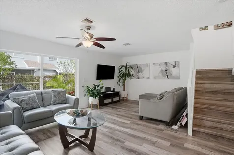 4765 SW 14th Street Deerfield Beach FL 33442