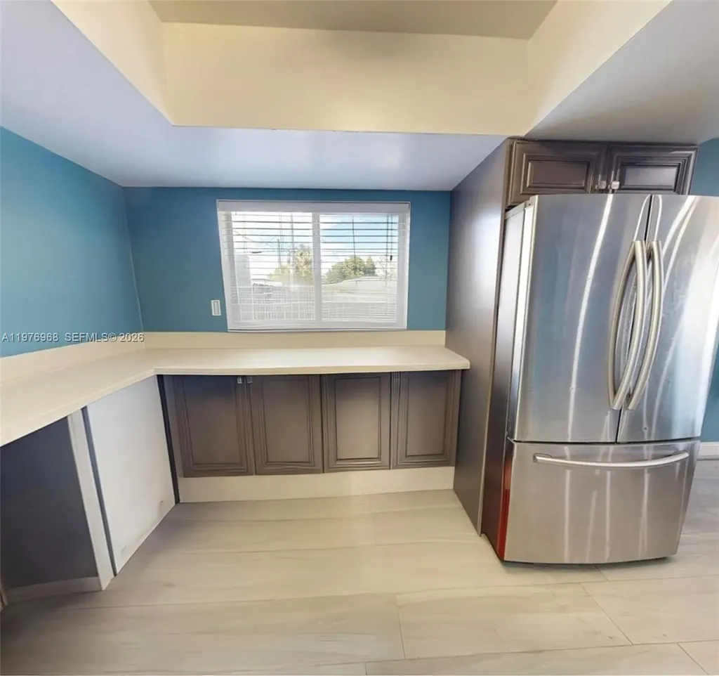 2411 Thomas Street Hollywood FL 33020