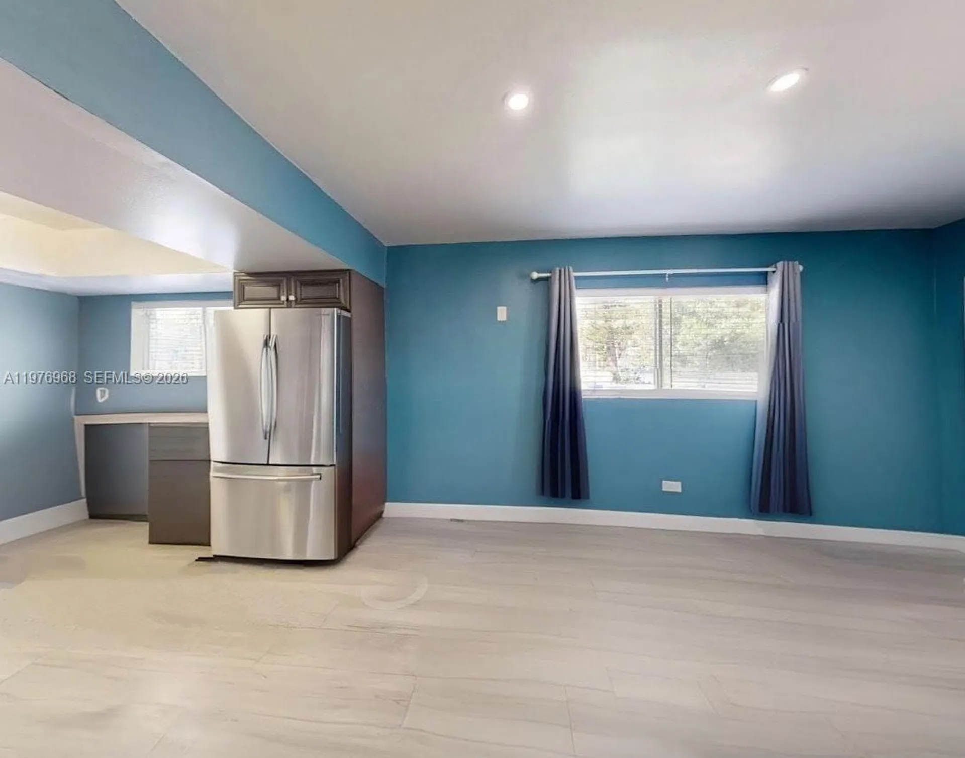 2411 Thomas Street Hollywood FL 33020